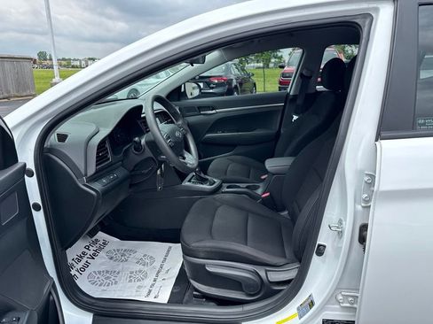 Used 2020 Hyundai Elantra SE w/ Cargo Package (C1) FWD image 29