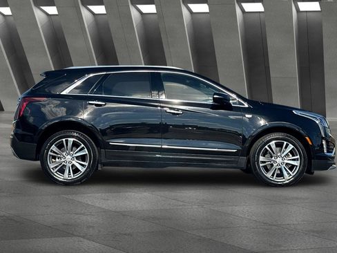 Certified 2025 Cadillac XT5 Premium Luxury image 3