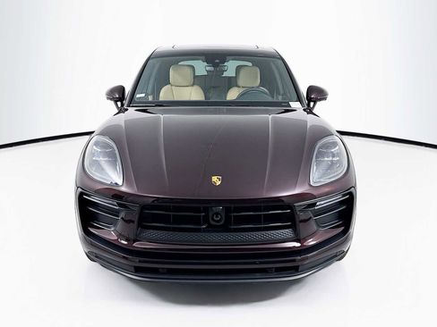 New 2026 Porsche Macan image 6