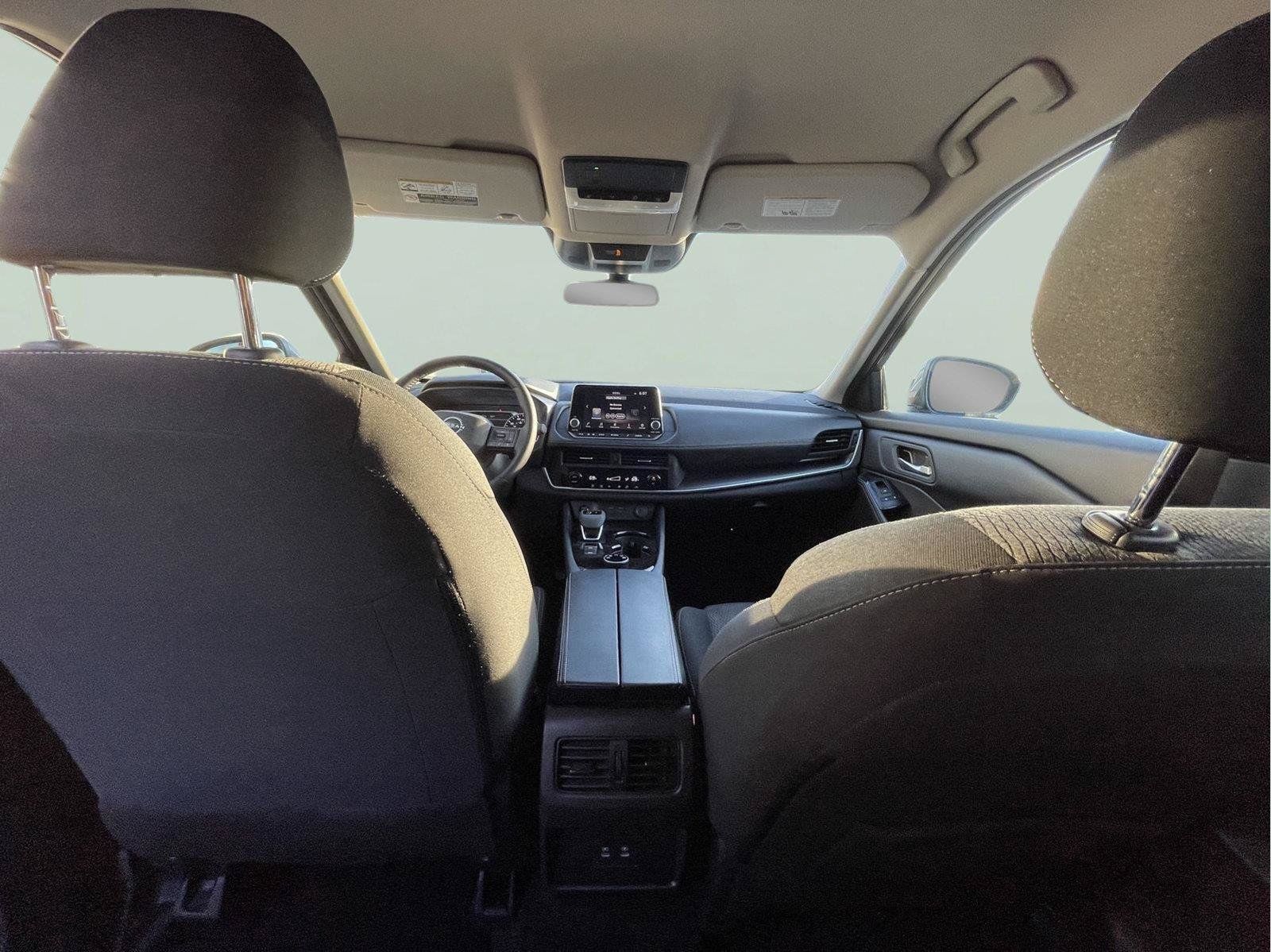 Used 2026 Nissan Rogue SV AWD/4WD image 17