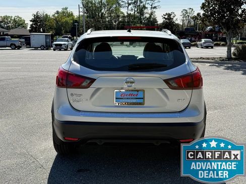 Used 2019 Nissan Rogue Sport SV w/ Technology Package image 4