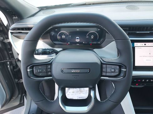 New 2026 Jeep Cherokee Limited AWD/4WD image 17