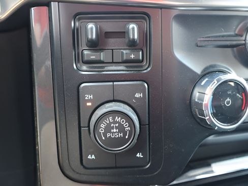 Used 2023 Ford F150 Lariat w/ Equipment Group 502A High AWD/4WD image 24