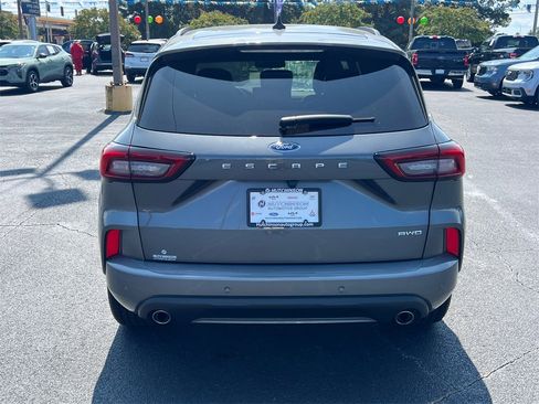 Used 2024 Ford Escape ST-Line Elite image 6