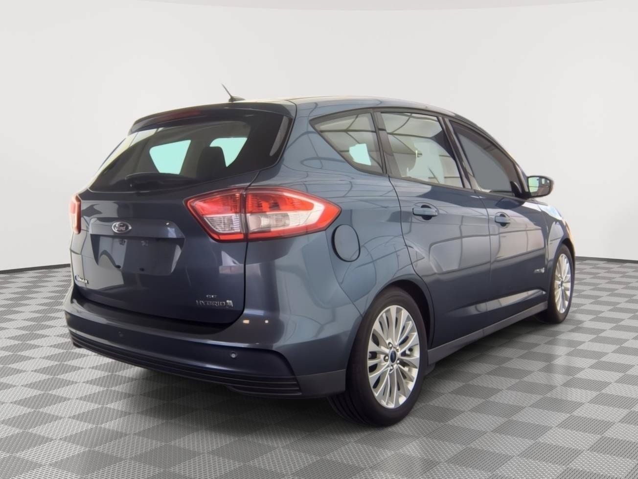 Used 2018 Ford C-MAX SE w/ Equipment Group 201A FWD image 2