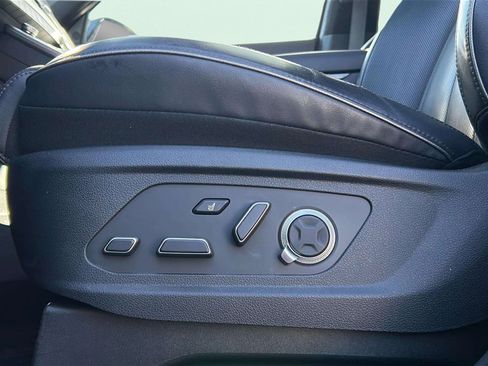 Used 2023 Hyundai Palisade Calligraphy AWD/4WD image 14