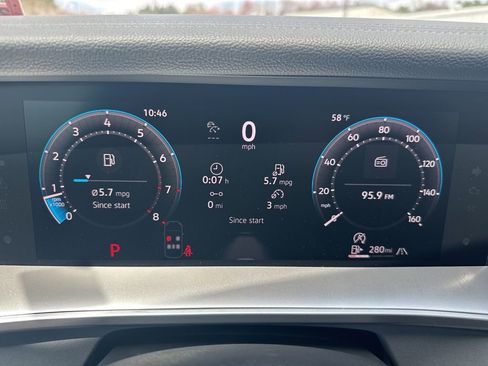 New 2026 Volkswagen Tiguan SE AWD/4WD image 19