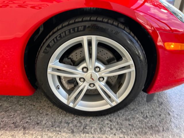 Used 2008 Chevrolet Corvette Coupe w/ Preferred Equipment Group RWD image 29