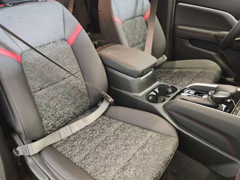 New 2026 Chevrolet Colorado Z71 image 15