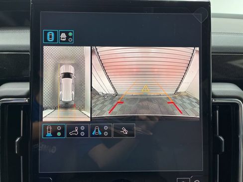 New 2026 GMC Yukon Elevation image 12