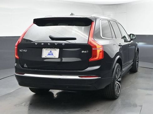 Used 2023 Volvo XC90 B6 Plus w/ Protection Package AWD/4WD image 8