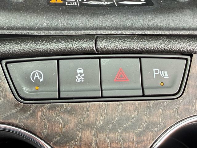 Used 2023 GMC Acadia Denali w/ Denali Ultimate Package AWD/4WD image 25
