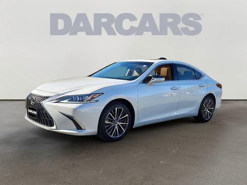 Used 2023 Lexus ES 250 w/ Premium Package image 3