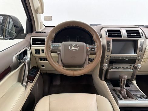 Used 2012 Lexus GX 460 AWD/4WD image 34