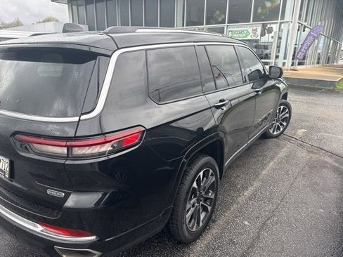 Used 2021 Jeep Grand Cherokee L Overland image 3