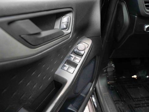 Used 2020 Ford Escape S image 7