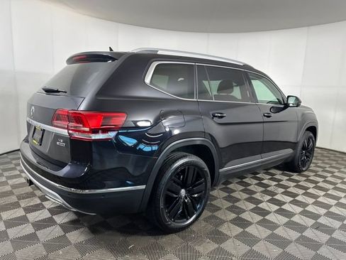 Used 2019 Volkswagen Atlas SEL Premium image 3