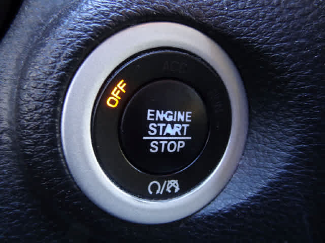 Used 2019 Dodge Journey SE w/ Connectivity Group FWD image 9
