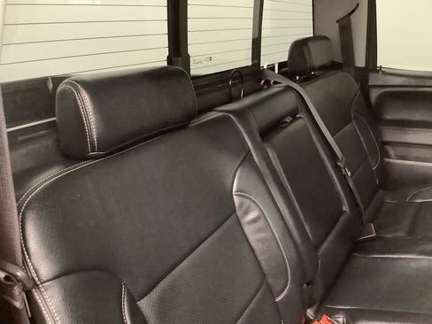 Used 2017 Chevrolet Silverado 1500 LT w/ All Star Edition AWD/4WD image 29