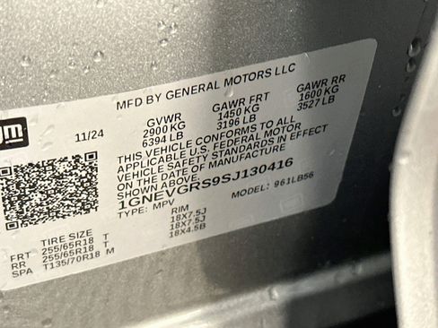 Used 2025 Chevrolet Traverse LT AWD/4WD image 12