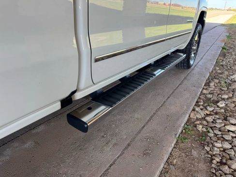 Used 2018 GMC Sierra 3500 SLT w/ Duramax Plus Package image 24