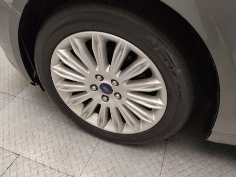 Used 2014 Ford Fusion SE w/ Equipment Group 502A image 31