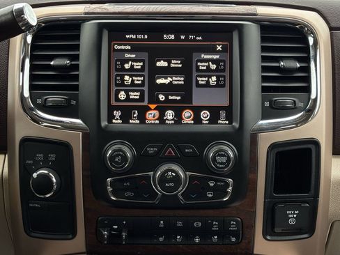 Used 2016 RAM 3500 Laramie Longhorn image 37