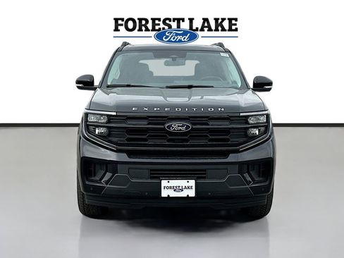 New 2025 Ford Expedition Active image 2