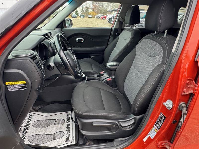 Used 2019 Kia Soul + FWD image 19