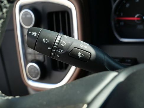 Used 2023 Chevrolet Silverado 2500 High Country w/ LPO, Dark Essentials Package AWD/4WD image 27
