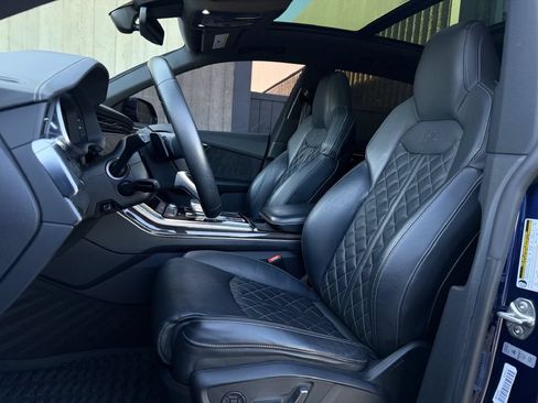 Used 2021 Audi SQ8 Premium Plus w/ SQ8 Black Optic Package AWD/4WD image 11