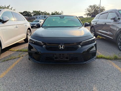 Used 2024 Honda Civic Sport image 4