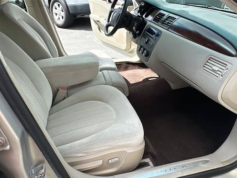 Used 2007 Buick Lucerne CX FWD image 33