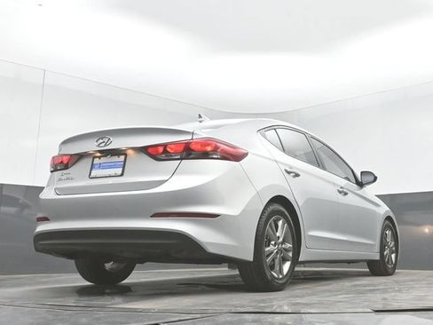 Used 2018 Hyundai Elantra Value Edition FWD image 47