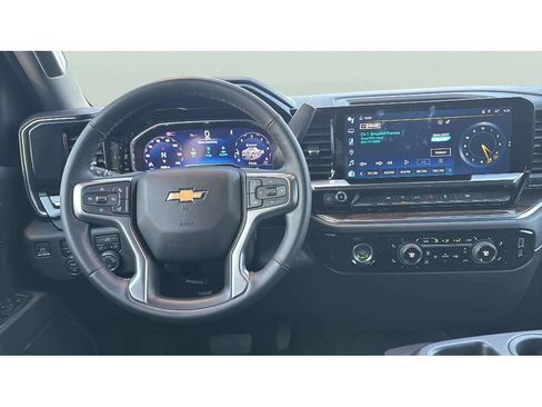 Used 2024 Chevrolet Silverado 1500 LT image 12