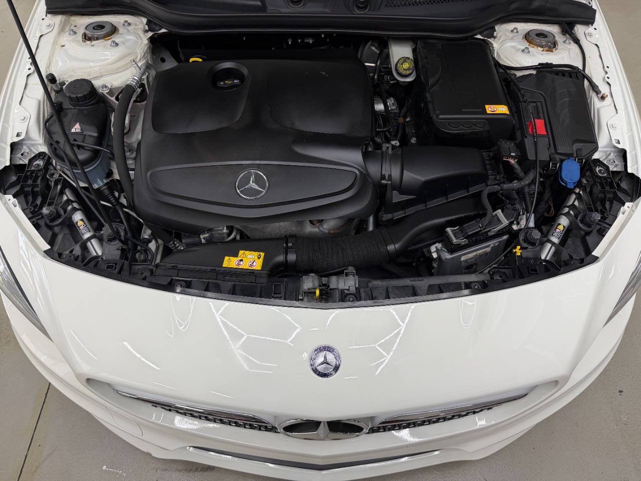 Used 2014 Mercedes-Benz CLA 250 image 7