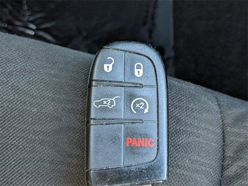 Used 2024 Dodge Durango SXT image 26