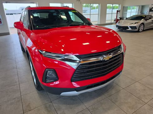 Used 2020 Chevrolet Blazer LT FWD image 4