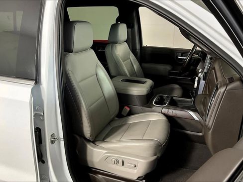 Used 2019 GMC Sierra 1500 SLT w/ SLT Premium Package image 8