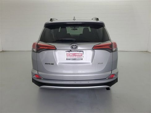 Used 2016 Toyota RAV4 XLE image 6