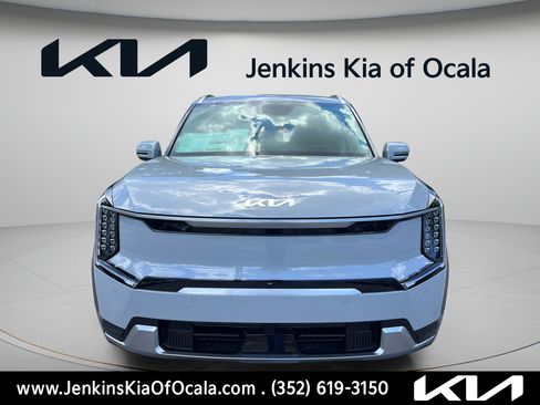 New 2026 Kia EV9 Land AWD/4WD image 8