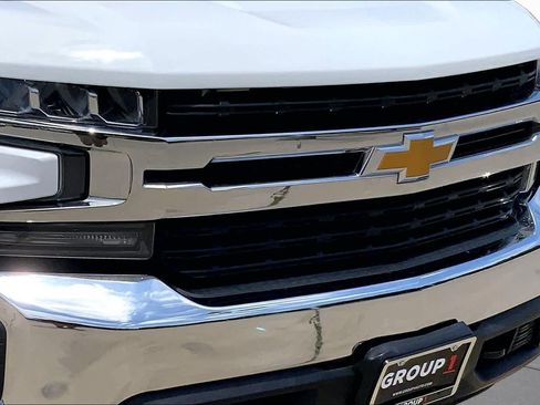 Used 2020 Chevrolet Silverado 1500 LT w/ Texas Edition AWD/4WD image 30
