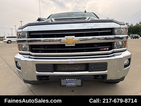Used 2019 Chevrolet Silverado 2500 LTZ w/ Duramax Plus Package image 36