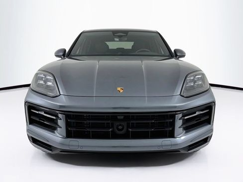 New 2026 Porsche Cayenne Coupe AWD/4WD image 6