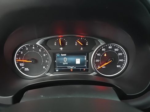 Used 2018 GMC Terrain Denali w/ Advanced Safety Package image 11