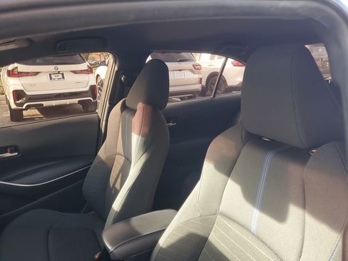 Used 2022 Toyota Corolla SE image 16