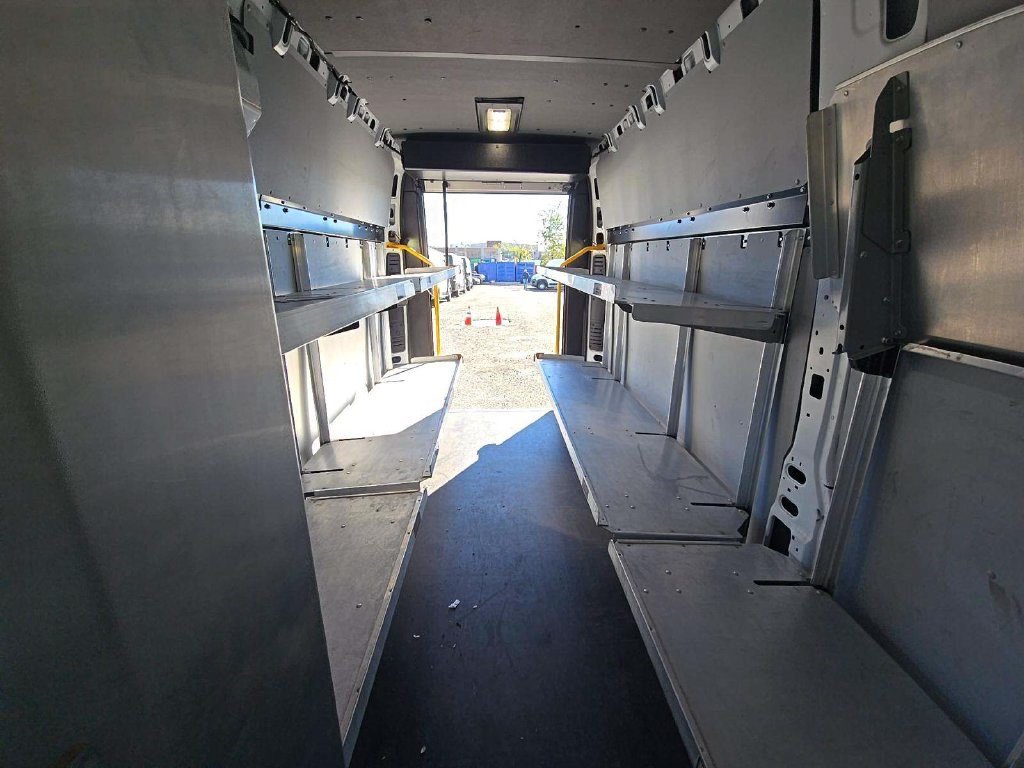 Used 2024 RAM ProMaster 3500 w/ Delivery Van Package FWD image 8