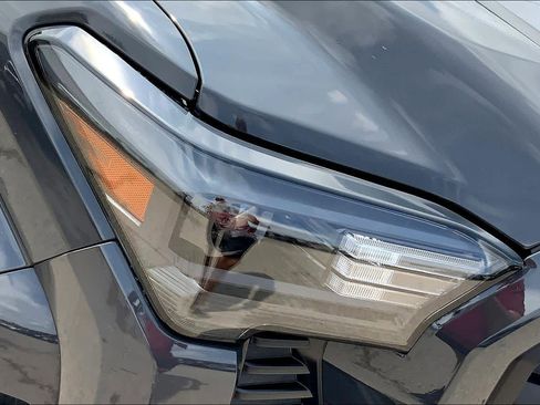 Used 2025 Toyota Tacoma SR5 image 25