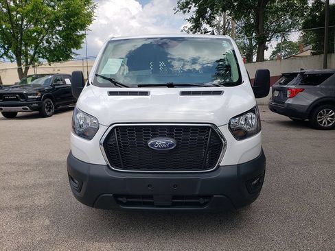 Used 2024 Ford Transit 250 Low Roof w/ Exterior Upgrade Package RWD image 2
