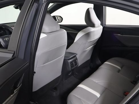 Used 2025 Toyota Camry SE w/ Multimedia Upgrade Package FWD image 25